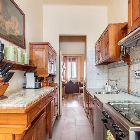 Central Elegant Apartment - Liberty House Bologna Exterior foto