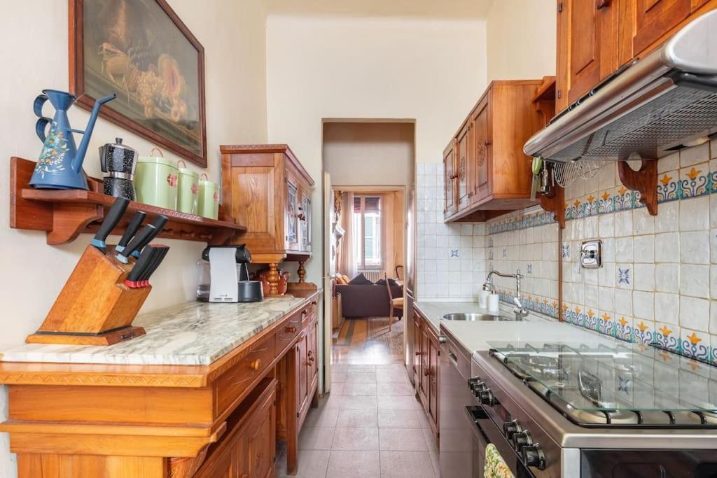 Central Elegant Apartment - Liberty House Bologna Exterior foto